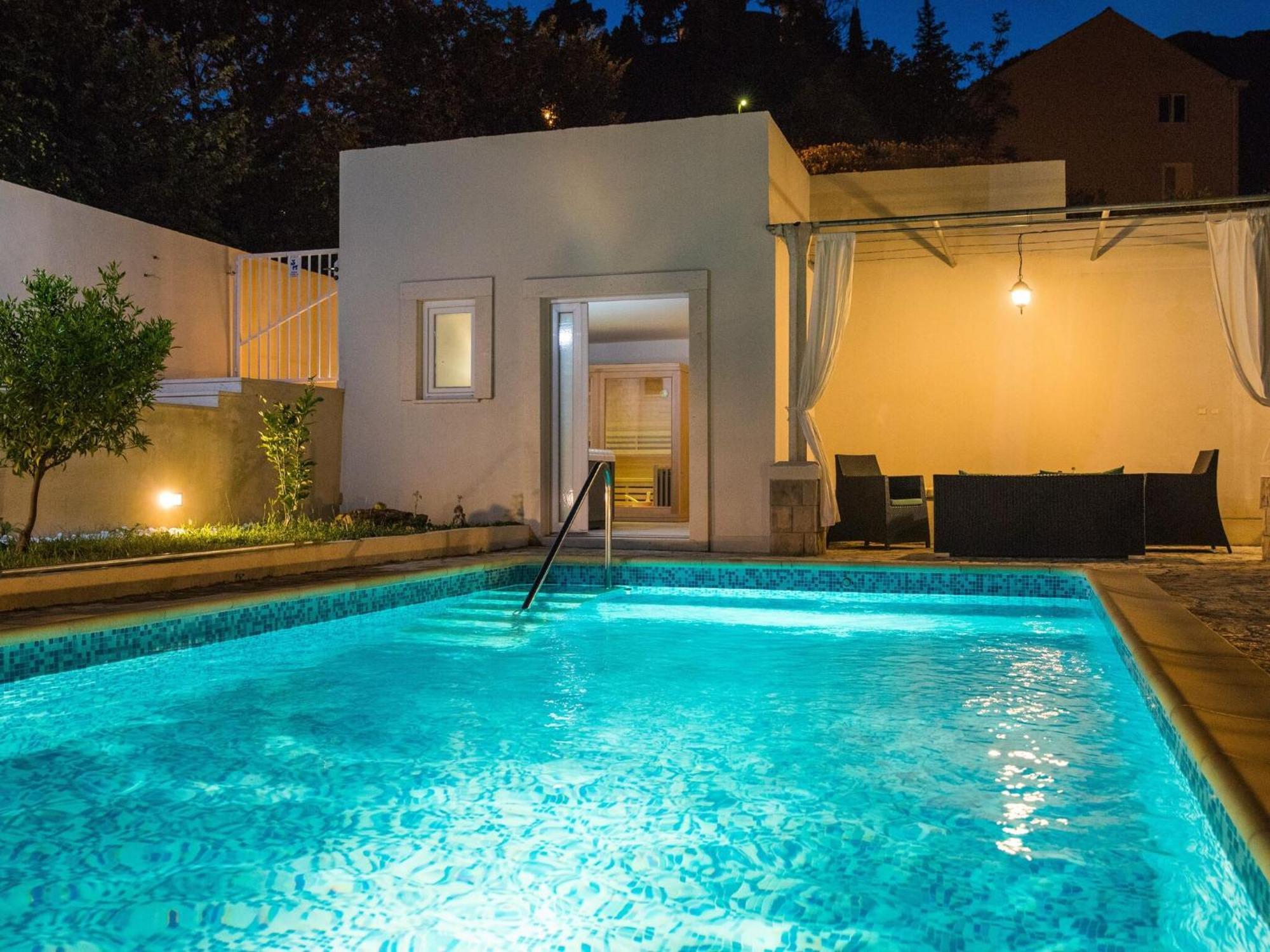 Villa Roza - One-Bedroom Apartment With Balcony 3 Adults Mokošica Exterior foto